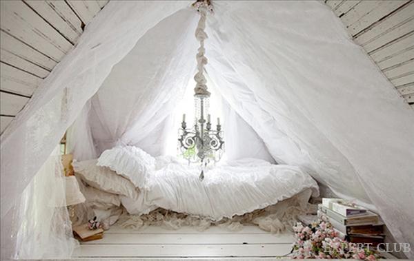 Спальня в стиле романтизм