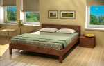 Кровать из массива сосны в спальню